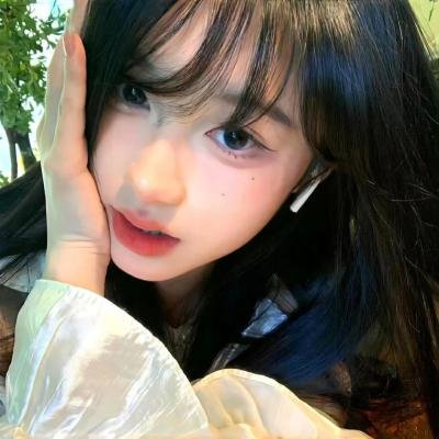 38岁的伊丽卡